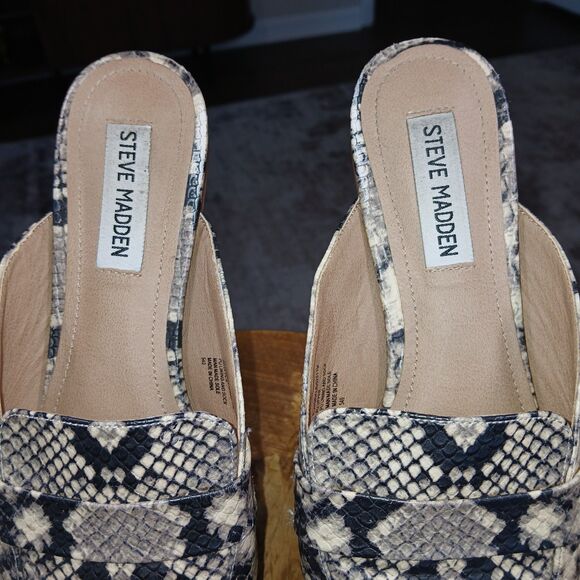 Steve Madden Fuax SNAKESKIN Pointed Toe SlipOn Mule Loafer Flats Sz 7 Comfort - Picture 6 of 11